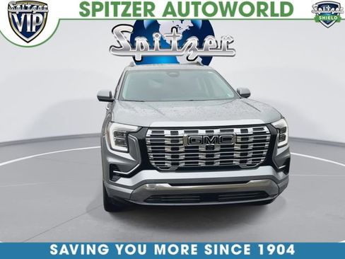 Used 2026 GMC Terrain Denali w/ LPO, Black Badging Package image 3