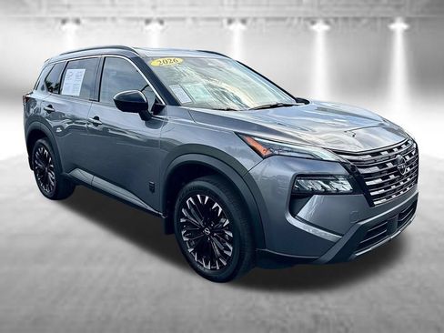 Certified 2026 Nissan Rogue Dark Armor FWD image 3