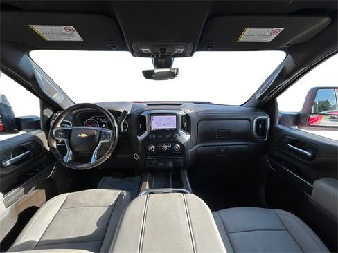 Used 2023 Chevrolet Silverado 3500 LTZ w/ LTZ Premium Package image 17