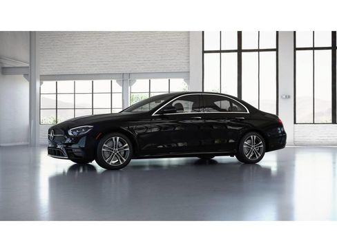 Certified 2023 Mercedes-Benz E 350 4MATIC Sedan image 38
