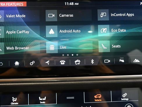 Used 2019 Land Rover Range Rover HSE AWD/4WD image 25