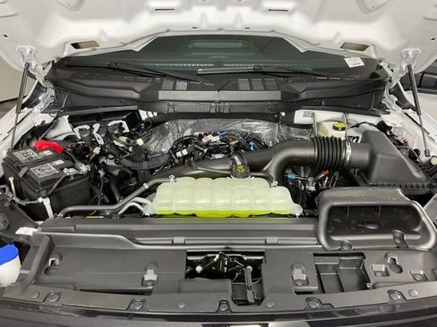 New 2025 Ford F150 XLT w/ Equipment Group 301A Standard image 9