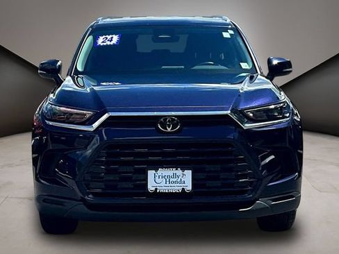 Used 2024 Toyota Grand Highlander AWD Hybrid image 2