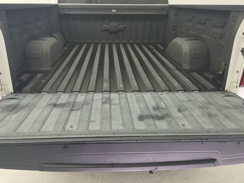 Certified 2021 Chevrolet Silverado 1500 LT Trail Boss w/ Convenience Package II AWD/4WD image 33