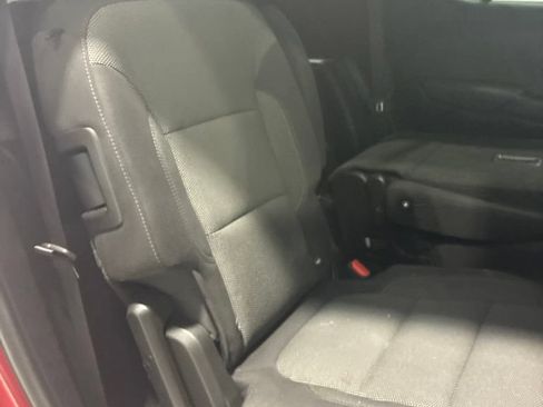 Used 2023 Chevrolet Traverse LT AWD/4WD image 36