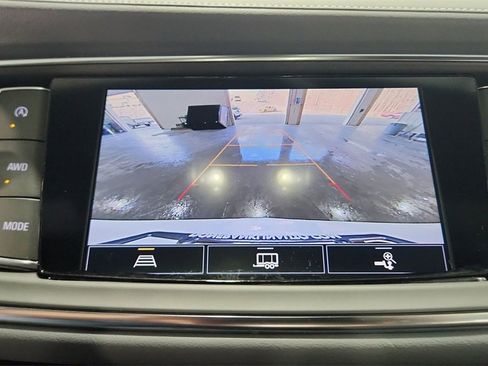 Used 2024 Buick Enclave Essence w/ Experience Buick Package image 21