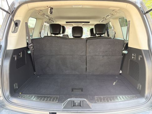 Used 2018 INFINITI QX80 4WD w/ Driver Assistance Package image 4