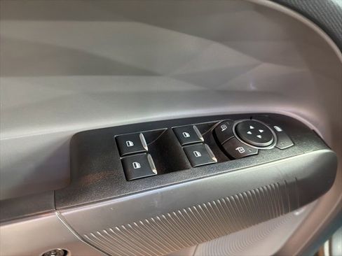 New 2025 Ford Maverick XLT w/ XLT Luxury Package image 18