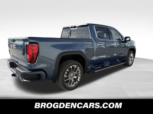 New 2026 GMC Sierra 1500 Denali w/ Technology Package image 3