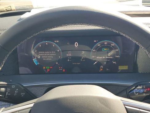 New 2026 Volkswagen Tiguan S image 19