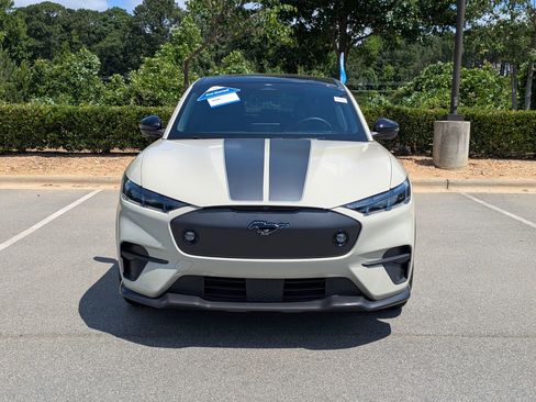 Certified 2025 Ford Mustang Mach-E GT AWD/4WD image 9