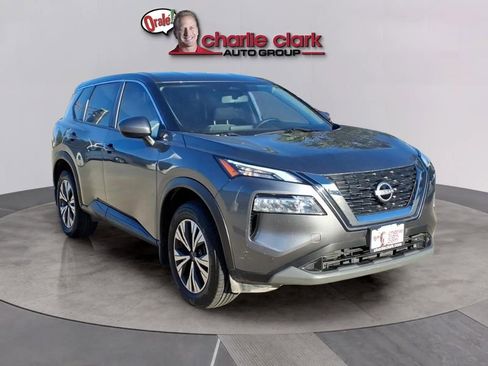 Certified 2023 Nissan Rogue SV image 7