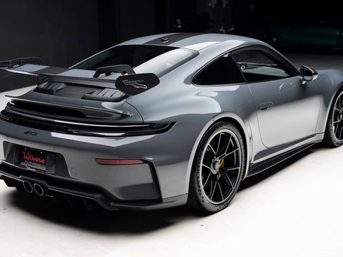 Used 2026 Porsche 911 GT3 RWD image 37