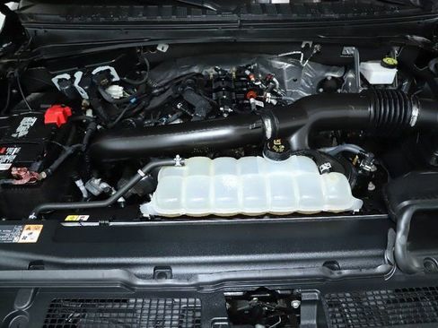 Used 2023 Ford Expedition Limited image 40