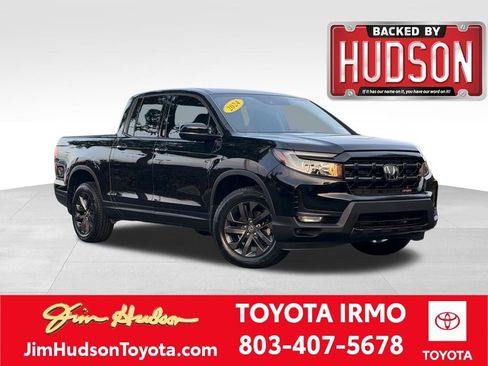 Used 2024 Honda Ridgeline Sport image 1