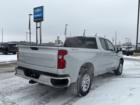 Used 2022 Chevrolet Silverado 1500 LT image 4