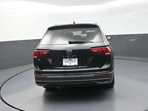Used 2023 Volkswagen Tiguan SE FWD image 7
