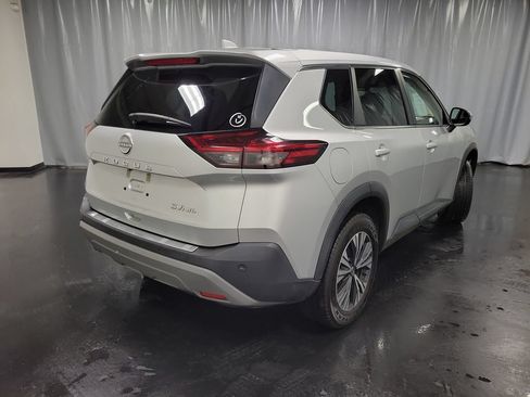 Used 2022 Nissan Rogue SV AWD/4WD image 8
