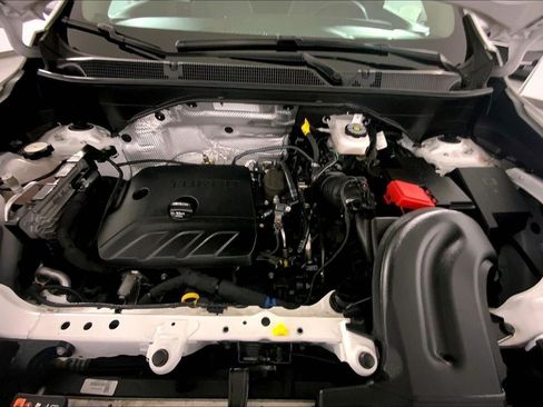 Used 2024 Buick Encore GX Sport Touring w/ Comfort Package FWD image 10
