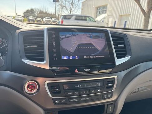 Used 2019 Honda Ridgeline RTL-T image 16