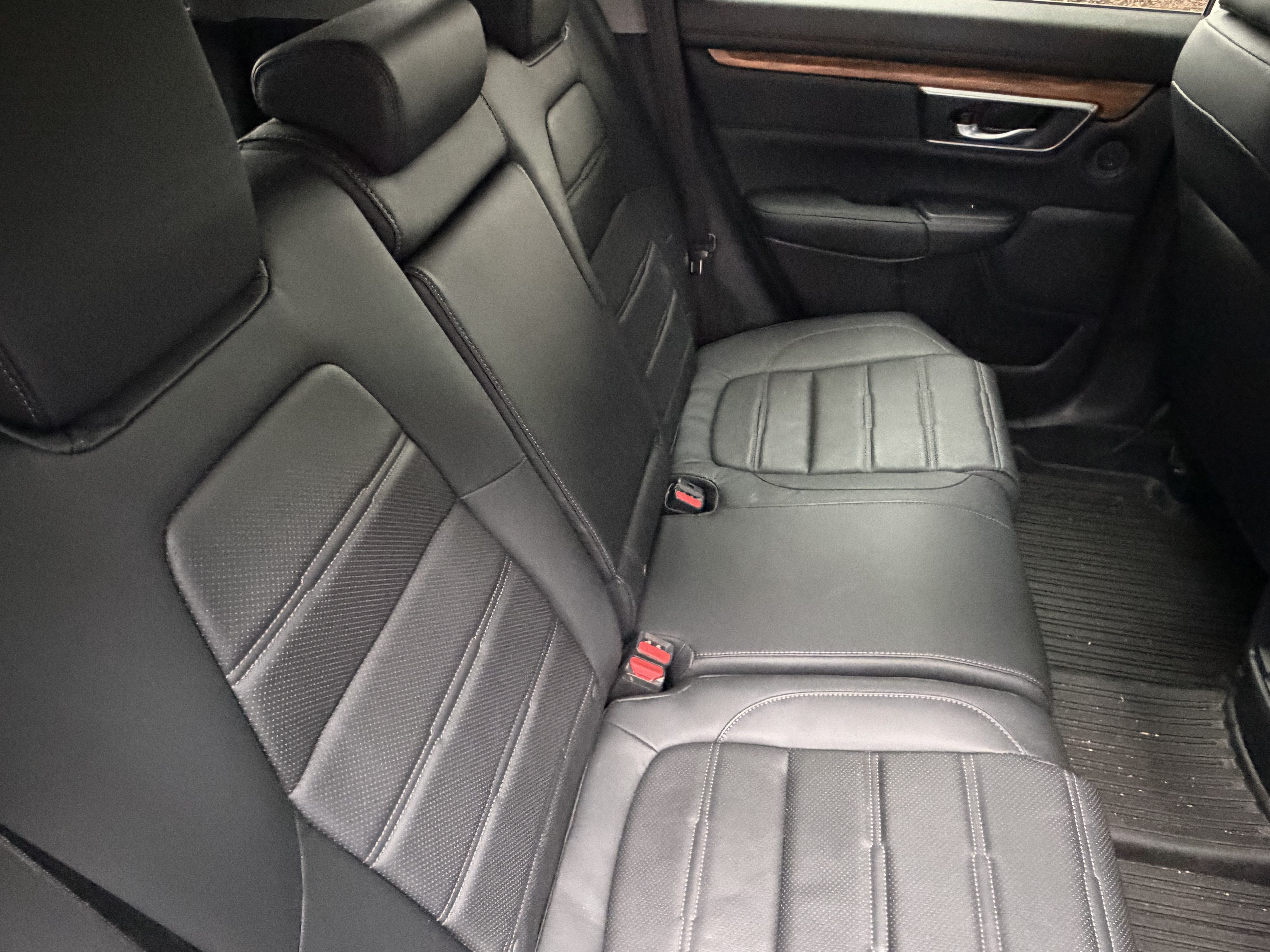 Used 2019 Honda CR-V Touring image 39