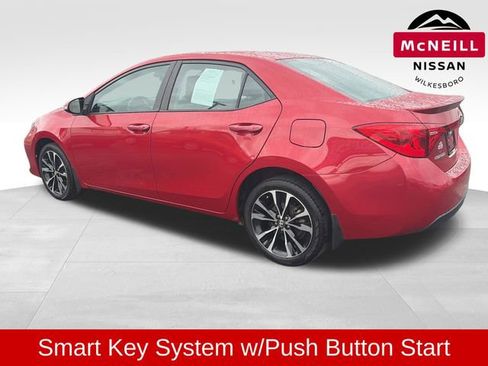 Used 2017 Toyota Corolla SE w/ Carpet Mat Package (TMS) FWD image 6