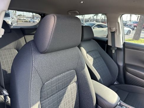 Used 2026 Honda HR-V LX image 22