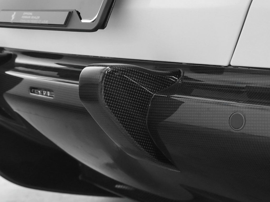 Certified 2023 Ferrari Roma RWD image 36