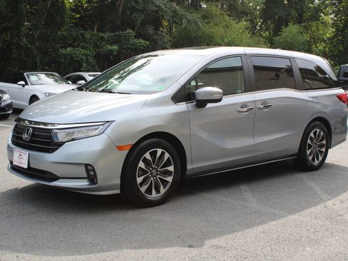 Used 2021 Honda Odyssey EX-L image 3
