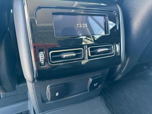 Used 2025 Lincoln Aviator Reserve w/ Luxury Package AWD/4WD image 22
