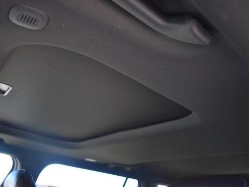 New 2025 Jeep Grand Cherokee L Altitude image 16