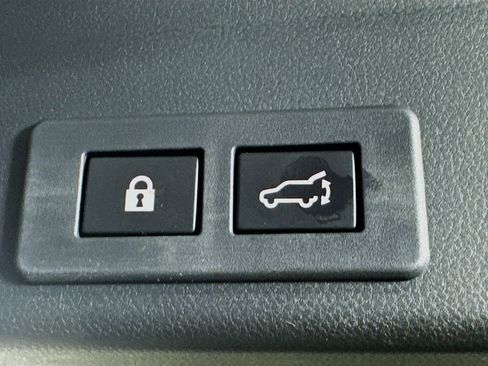 Used 2020 Subaru Ascent Limited w/ Technology Package image 33