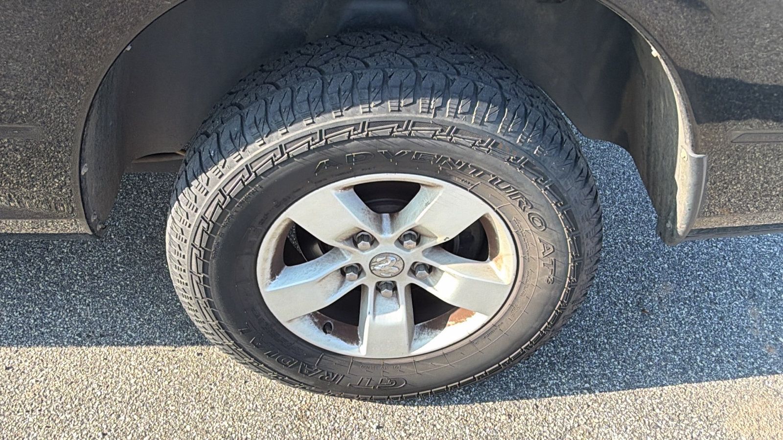 Used 2019 RAM 1500 Classic SLT RWD image 12