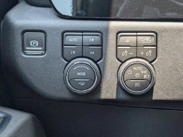 New 2026 Chevrolet Silverado 1500 RST w/ RST All Star Premium Package AWD/4WD image 28