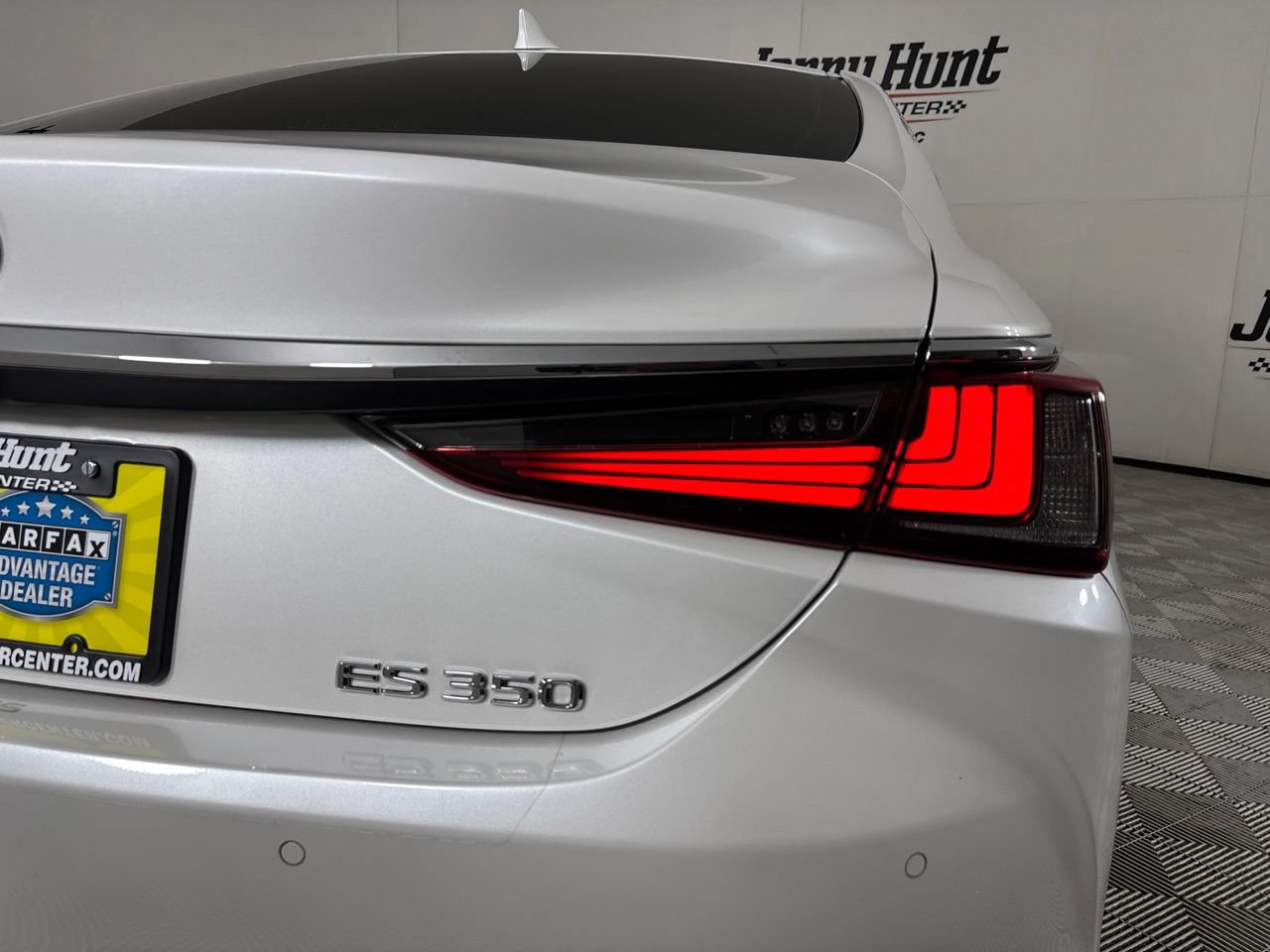 Used 2025 Lexus ES 350 w/ Premium Package FWD image 37