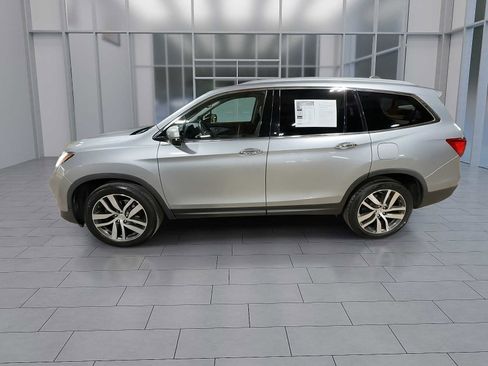 Used 2016 Honda Pilot Touring image 5