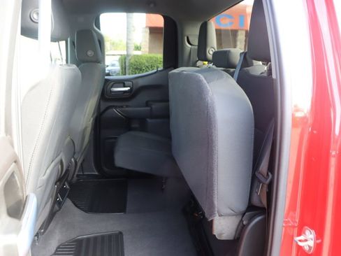 Used 2020 Chevrolet Silverado 1500 LT RWD image 34
