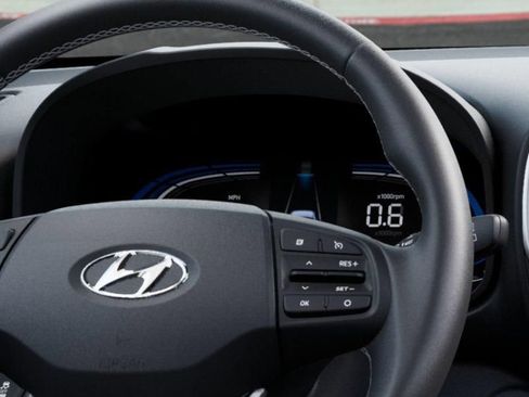 New 2026 Hyundai Venue SEL FWD image 14
