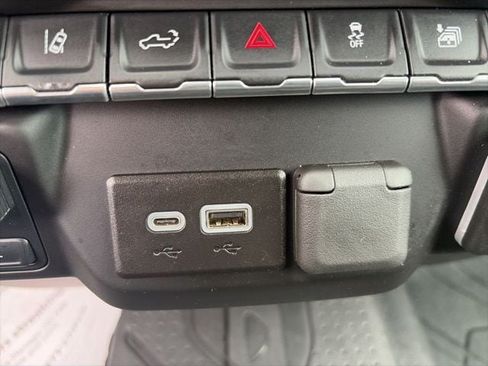 Used 2024 Chevrolet Silverado 2500 Custom w/ Custom Convenience Package AWD/4WD image 23