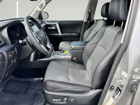 Used 2022 Toyota 4Runner SR5 Premium w/ Moonroof Package image 10