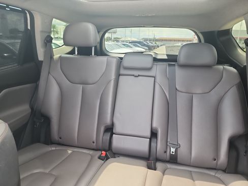 Used 2019 Hyundai Santa Fe FWD image 28