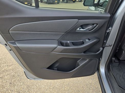 Used 2023 Chevrolet Traverse Premier w/ Redline Edition image 14