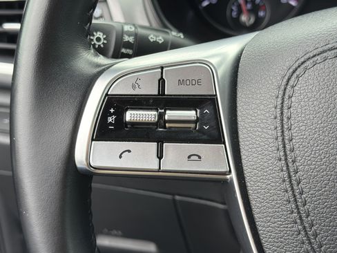 Used 2022 Kia Telluride S FWD image 25