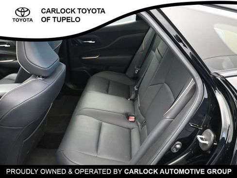 Used 2023 Toyota Crown Limited image 25