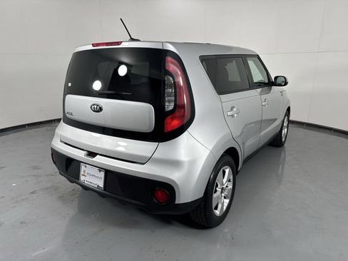 Used 2017 Kia Soul image 33