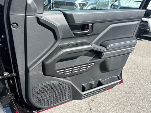 New 2026 Toyota Tacoma SR5 AWD/4WD image 16
