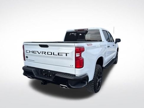Used 2024 Chevrolet Silverado 1500 LT Trail Boss w/ LT Trail Boss Premium Package image 7