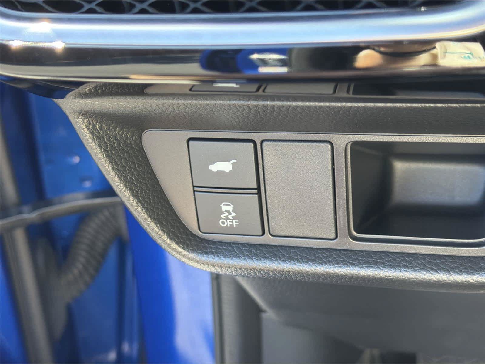 Certified 2025 Acura ADX A-Spec FWD image 39