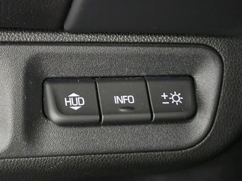 Used 2021 GMC Acadia Denali w/ Denali Technology Package image 27