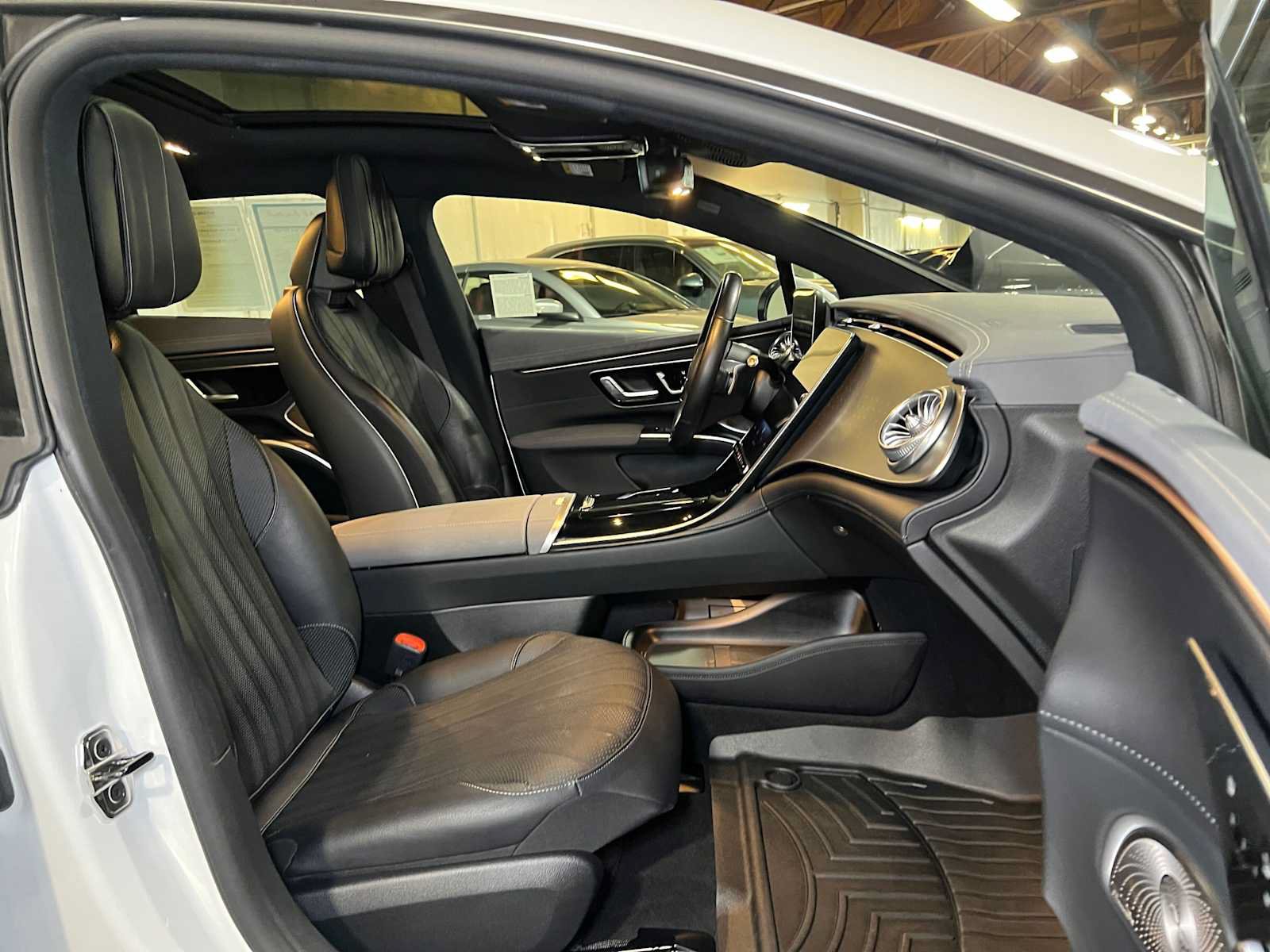 Certified 2022 Mercedes-Benz EQS 450+ Sedan image 12